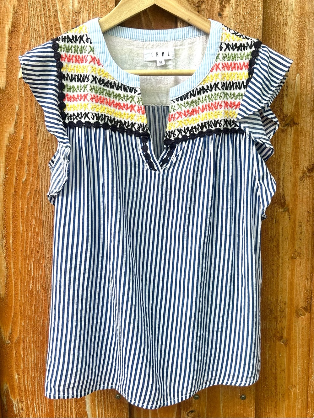 THML Navy & White Embroidered Flutter Sleeve Top Preppy Coastal Boho Summer XS - Picture 3 of 7